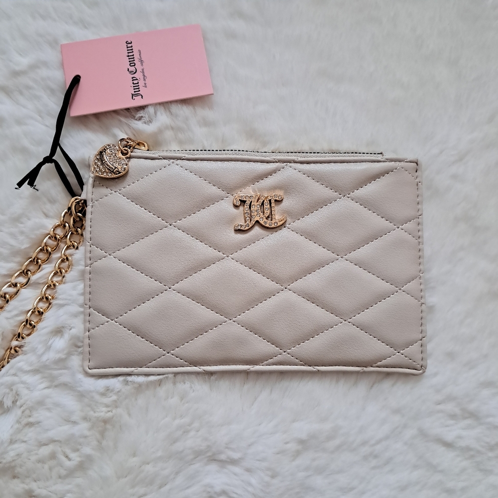 NWT Juicy Couture quilted wristlet